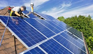 Service d'installation de photovoltaïque et tuiles photovoltaïques à Neris-les-Bains